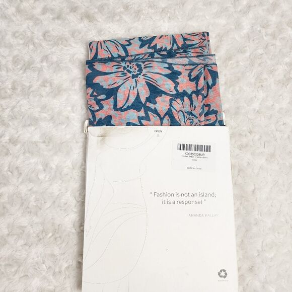 Milkfeel Floral Sarong Swimsuit Coverup Blue Pink Size OS - Picture 8 of 8